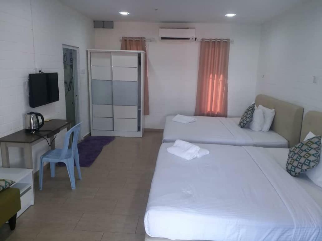 D Lima Beach Inn Pantai Cenang (Langkawi) Exterior foto
